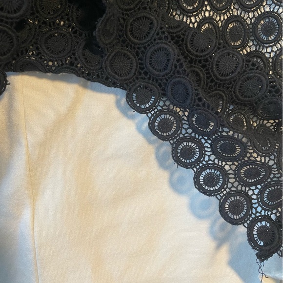 Laundry by Shelli Segal Los Angeles Black Medallion Dress Size 6 - Picture 5 of 6